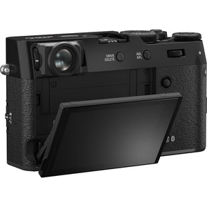 Fujifilm X100VI negru cu ecran LCD tactil rabatabil pentru unghiuri creative – disponibil pe gphoto.ro
