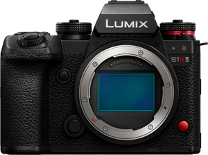 Panasonic Lumix S1R II Body, aparat foto profesional 44MP, filmare 8K, senzor Full Frame, montură L-Mount.