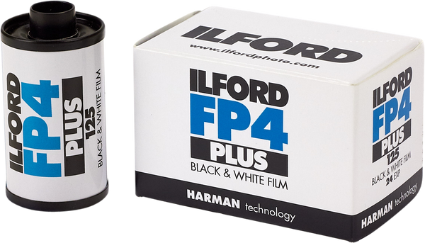 Ilford FP4 PLUS - film negativ alb-negru ingust (ISO 125, 135-36)