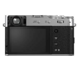 Vedere din spate Fujifilm X100VI argintiu cu ecran tactil și vizor hibrid avansat – disponibil pe gphoto.ro