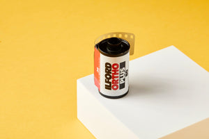 Ilford Ortho Plus Film Alb-Negru Negativ Ingust 35 ISO 80