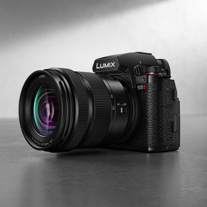 Panasonic Lumix S5 II Body, aparat foto 24.2MP, sistem Phase Hybrid AF, filmare 6K, Mirrorless Full Frame.